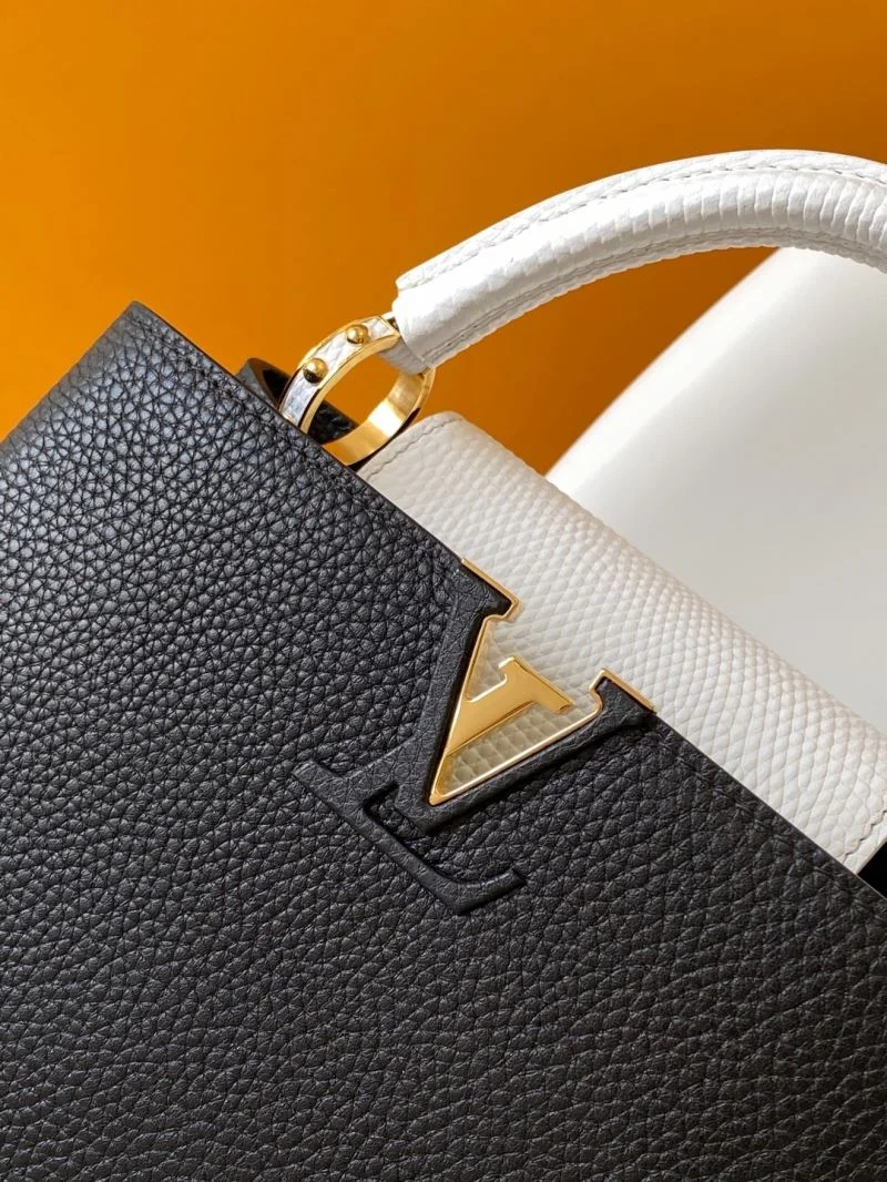 BestValue Louis Vuitton Capucines BB Bags 43372