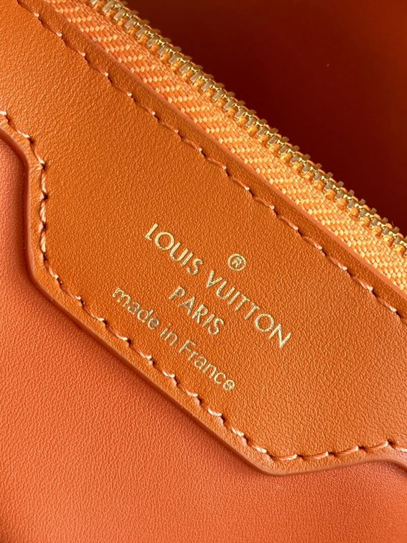 Louis Vuitton Capucines BB Bags EasyCare 43439