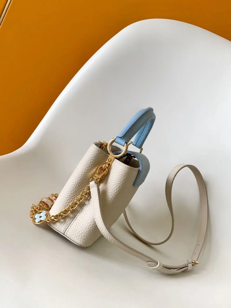 Louis Vuitton Capucines BB Bags Youthful 43361