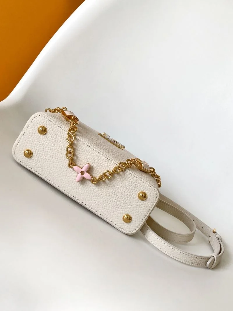 Louis Vuitton Capucines BB Bags Youthful 43361