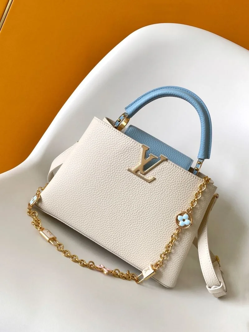 Timeless Louis Vuitton Capucines BB Bags 43389