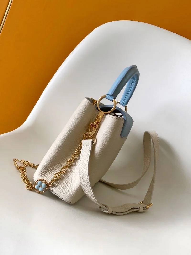 Timeless Louis Vuitton Capucines BB Bags 43389