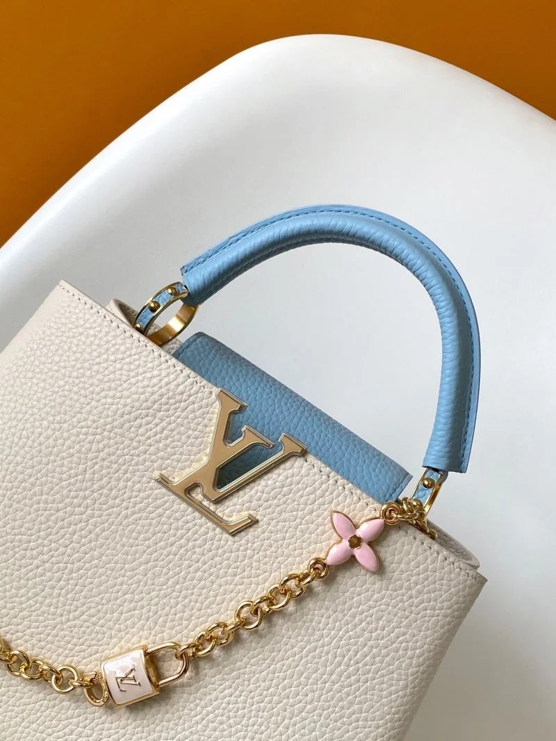 Timeless Louis Vuitton Capucines BB Bags 43389