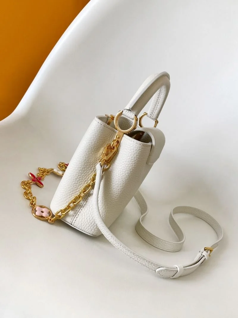 Louis Vuitton Capucines BB Bags ComfortFit 43358
