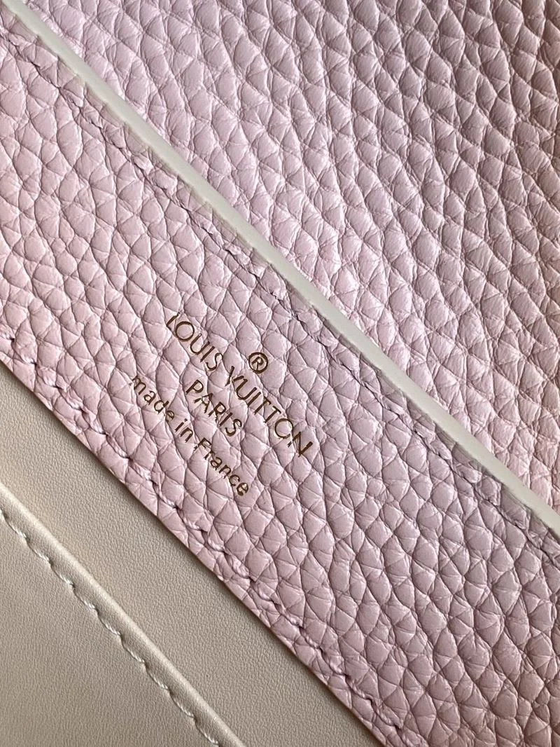 Louis Vuitton Capucines BB Bags StreetReady 42980