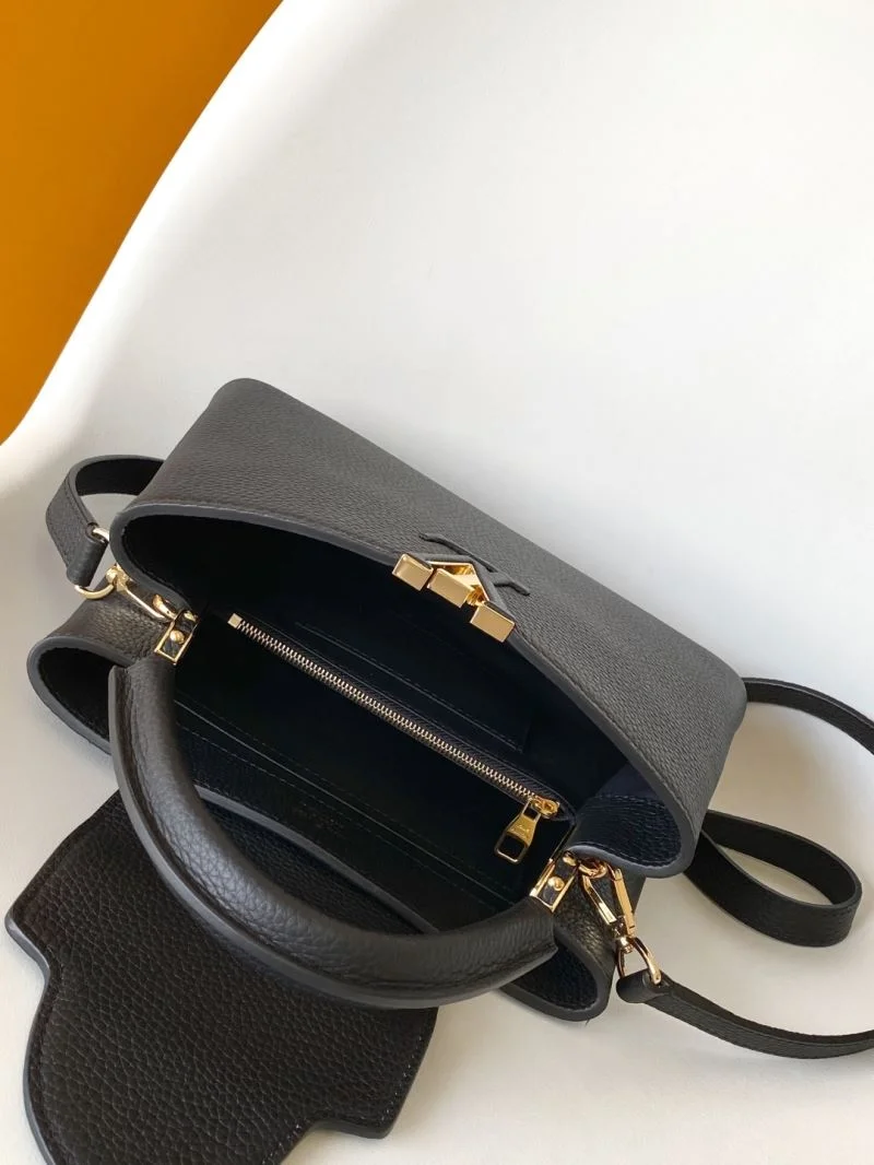 Effortless Louis Vuitton Capucines BB Bags 42997