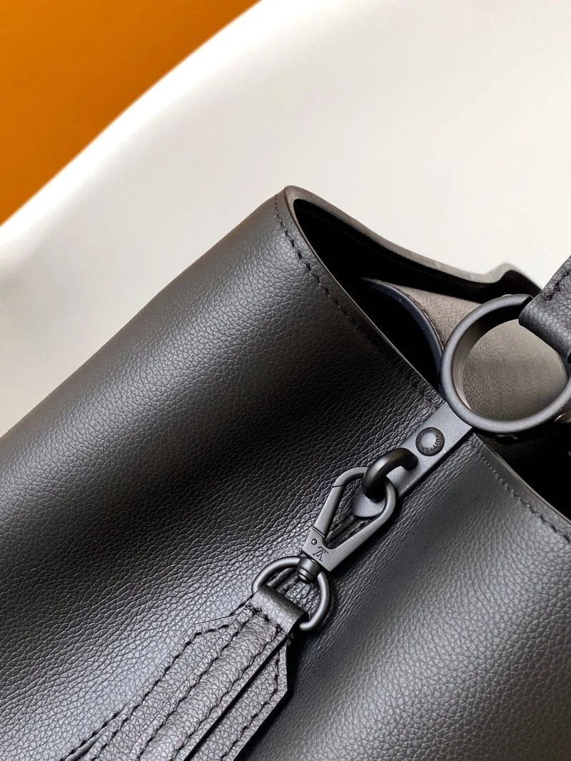 Louis Vuitton Capucines BB Bags StreetReady 42968