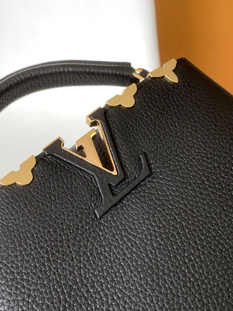 ComfortFit Louis Vuitton Capucines BB Bags 42963