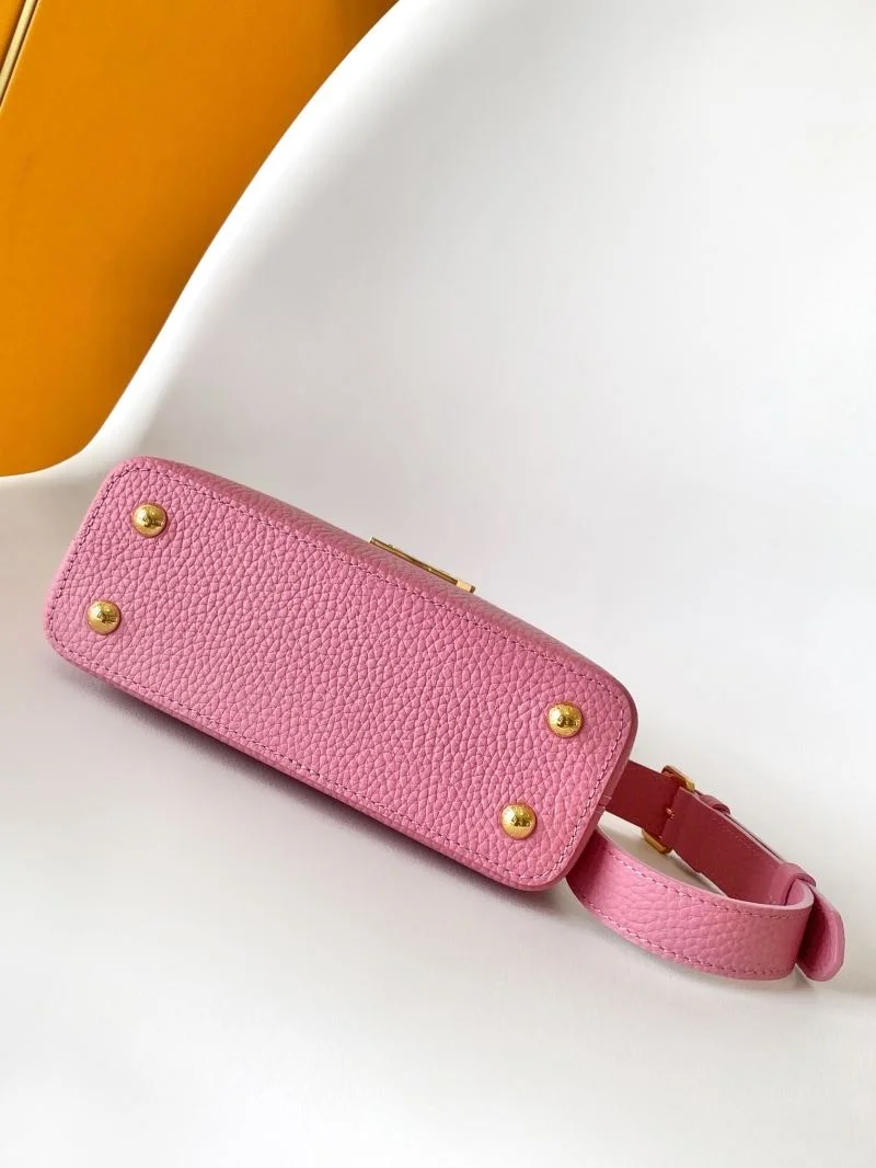 Elegant Louis Vuitton Capucines BB Bags 42975