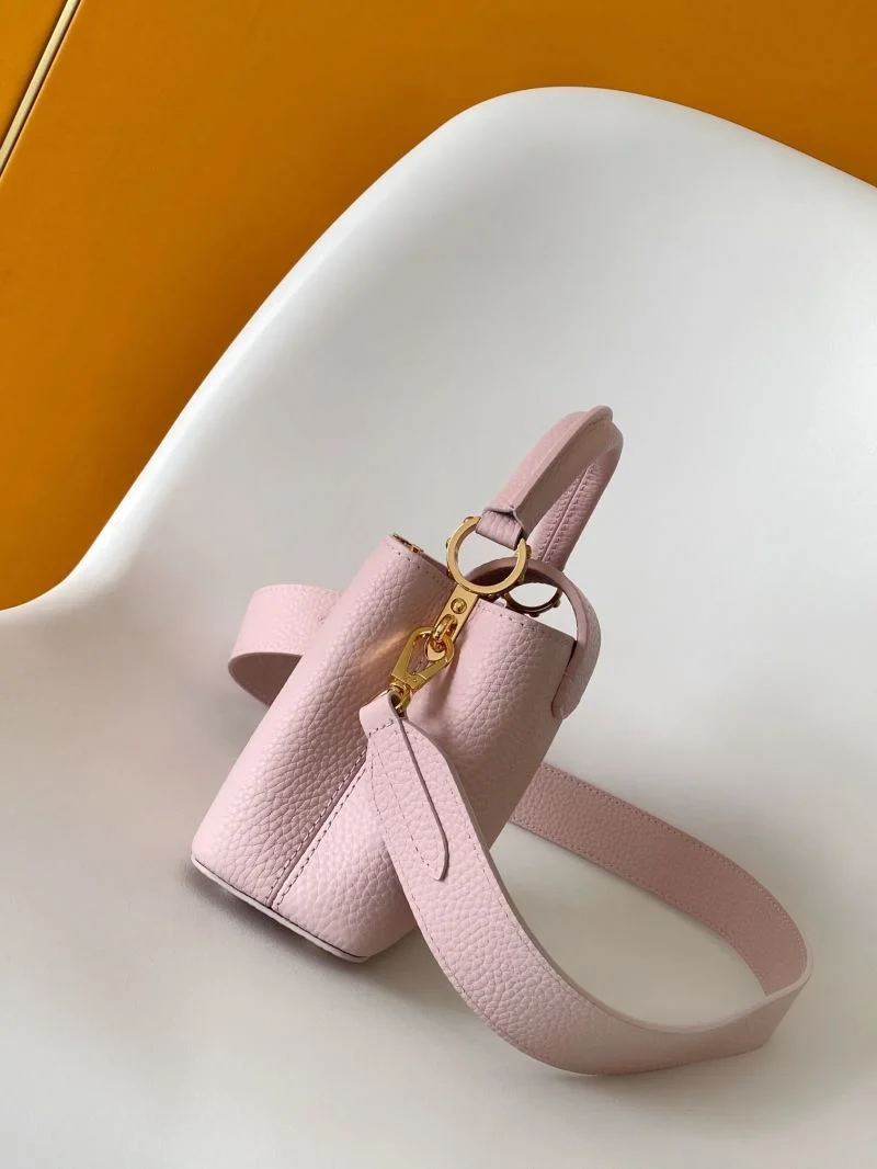 WrinkleFree Louis Vuitton Capucines BB Bags 43062