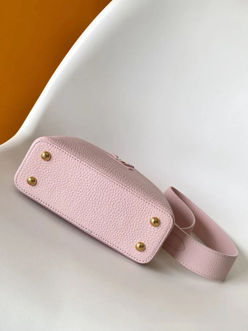 WrinkleFree Louis Vuitton Capucines BB Bags 43062