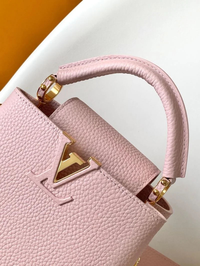 WrinkleFree Louis Vuitton Capucines BB Bags 43062