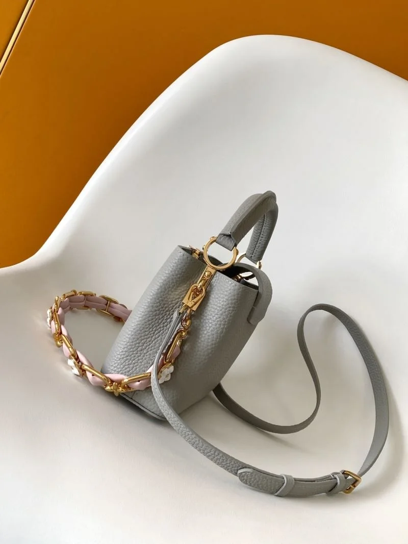 WaterResistant Louis Vuitton Capucines BB Bags 42958