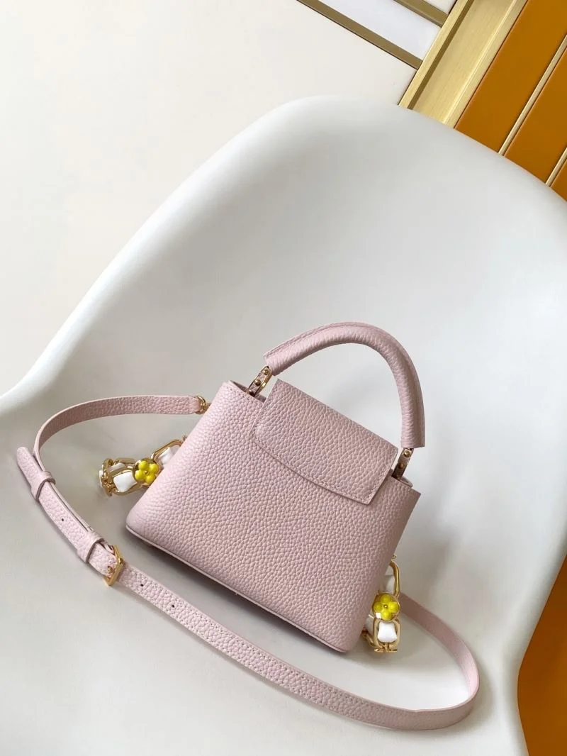 Comfortable Louis Vuitton Capucines BB Bags 42990