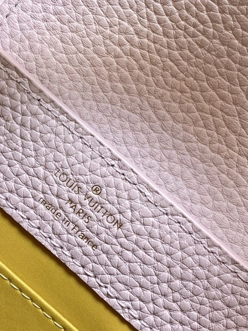 Comfortable Louis Vuitton Capucines BB Bags 42990