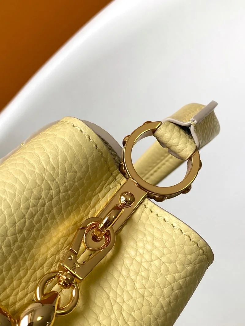 Chic Louis Vuitton Capucines BB Bags 42932