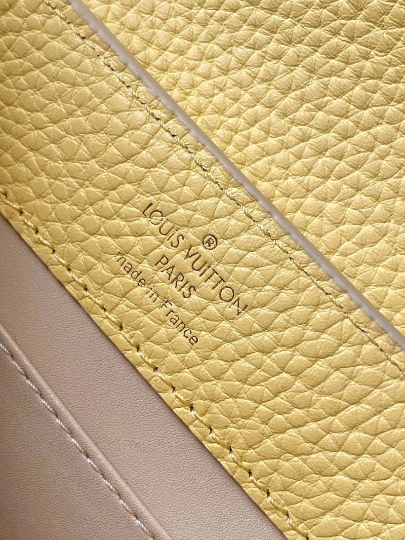Chic Louis Vuitton Capucines BB Bags 42932