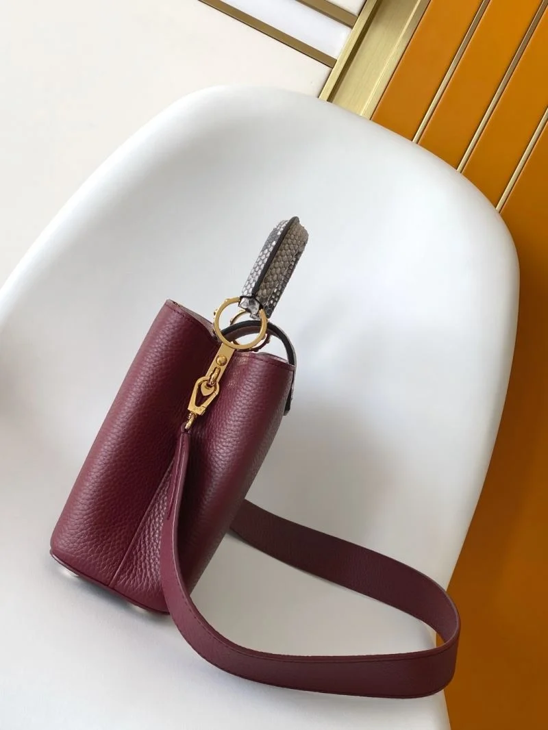 Louis Vuitton Capucines BB Bags BestValue 42942