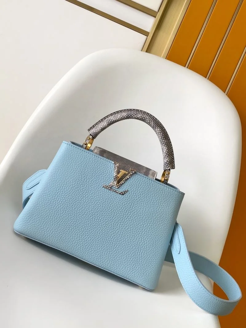 Minimalist Louis Vuitton Capucines BB Bags 42937