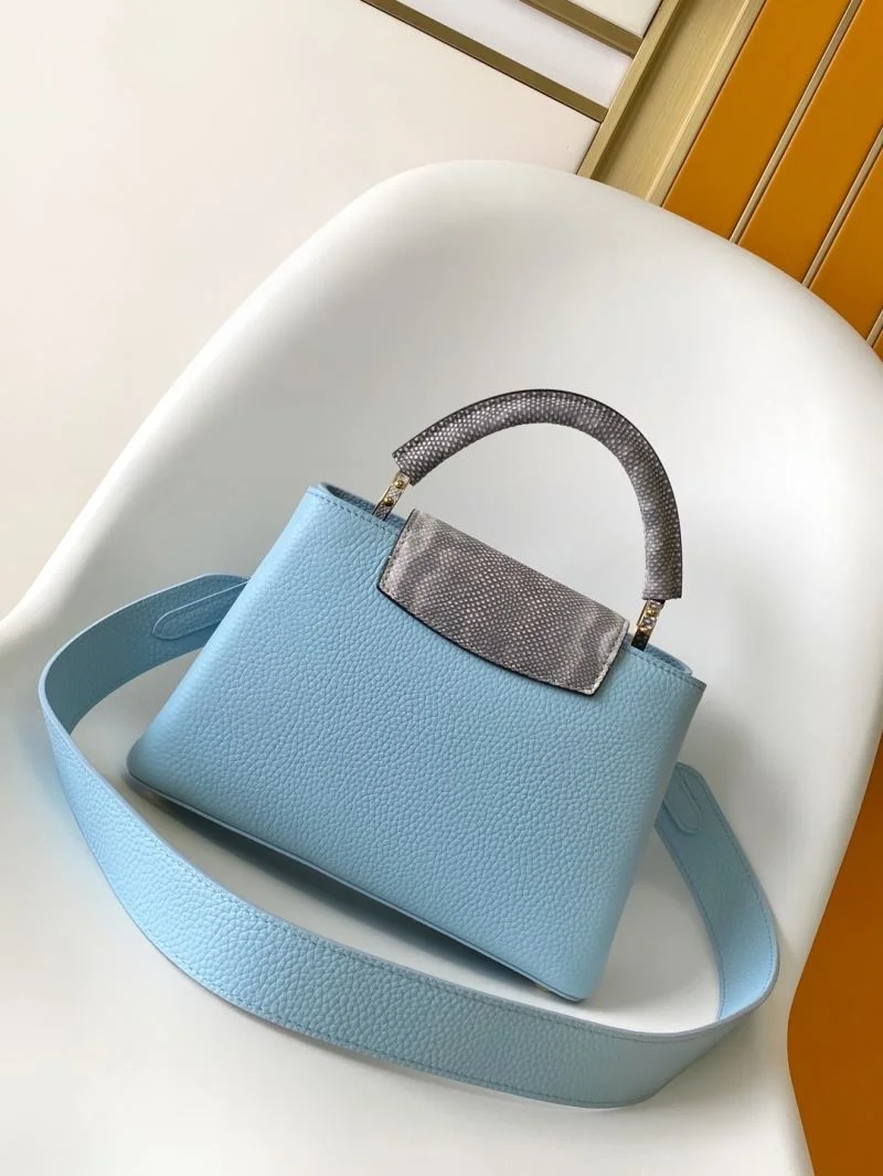 Minimalist Louis Vuitton Capucines BB Bags 42937