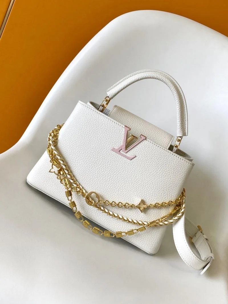 Contemporary Louis Vuitton Capucines BB Bags 42925