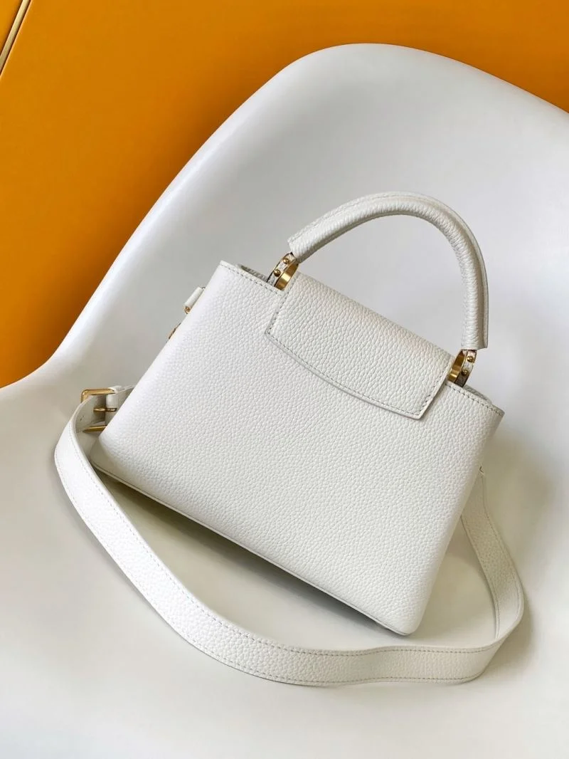 Contemporary Louis Vuitton Capucines BB Bags 42925