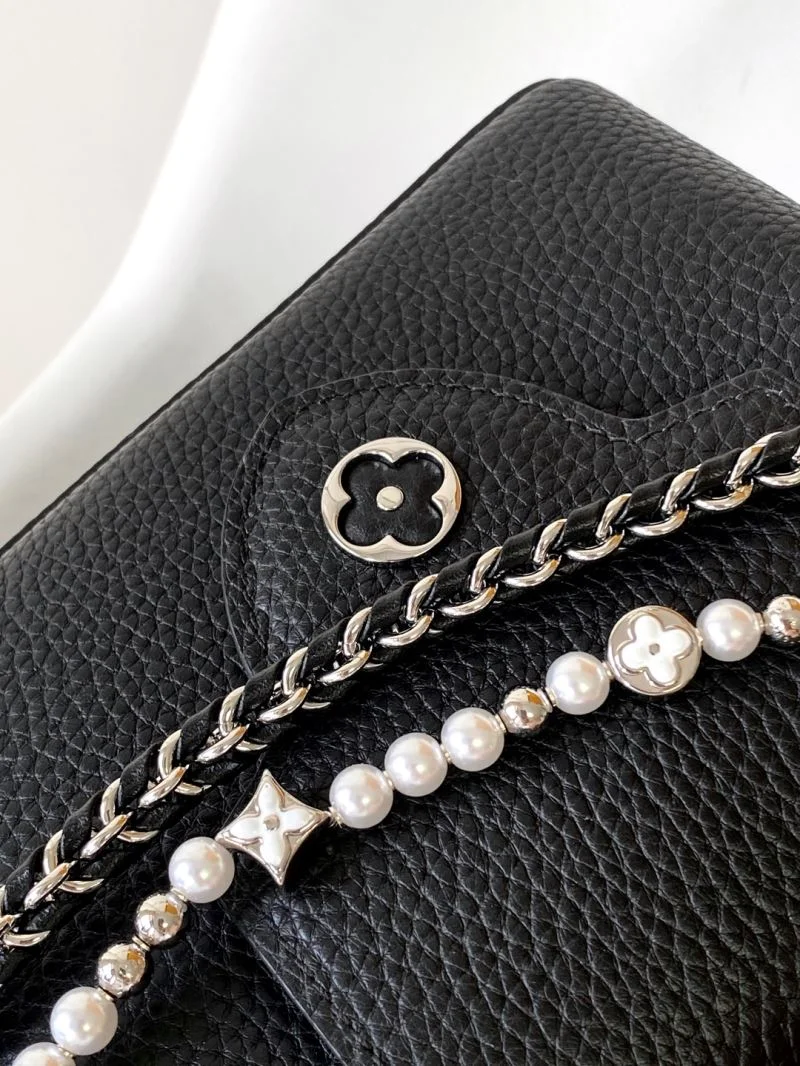 StreetReady Louis Vuitton Capucines BB Bags 42924