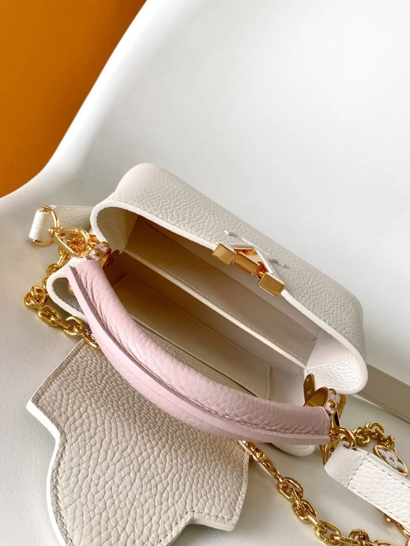 TopPick Louis Vuitton Capucines BB Bags 42923