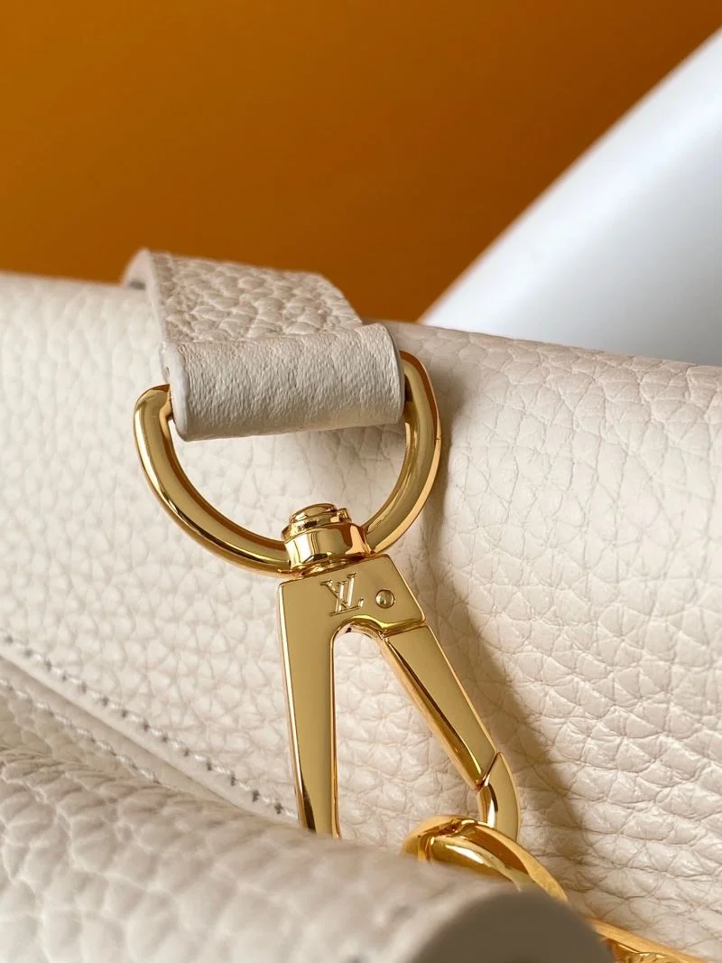 Louis Vuitton Capucines BB Bags OdorResistant 42919