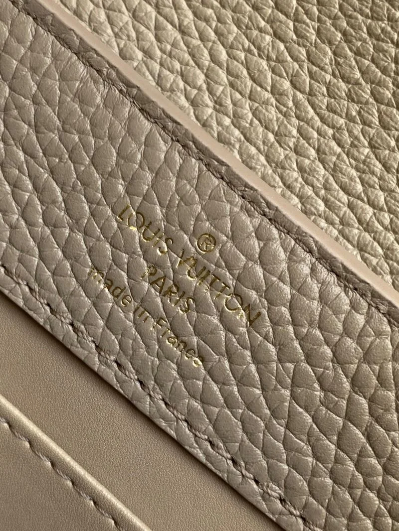 ZeroBulk Louis Vuitton Capucines BB Bags 42908