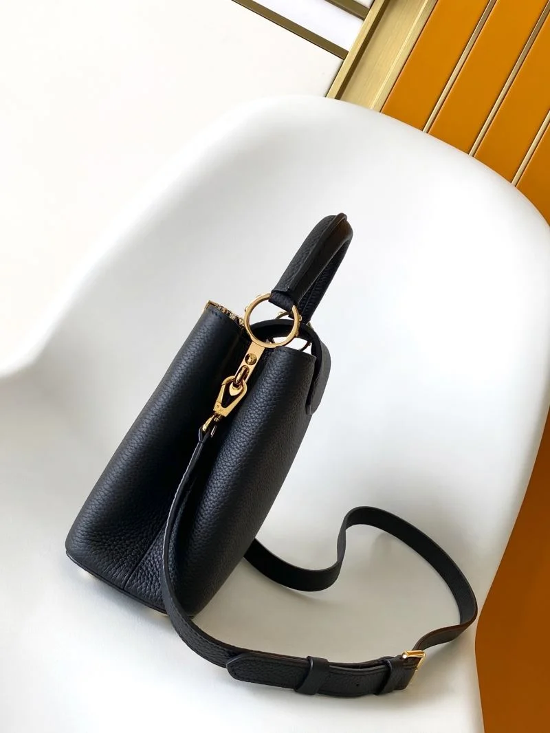 Practical Louis Vuitton Capucines BB Bags 42901