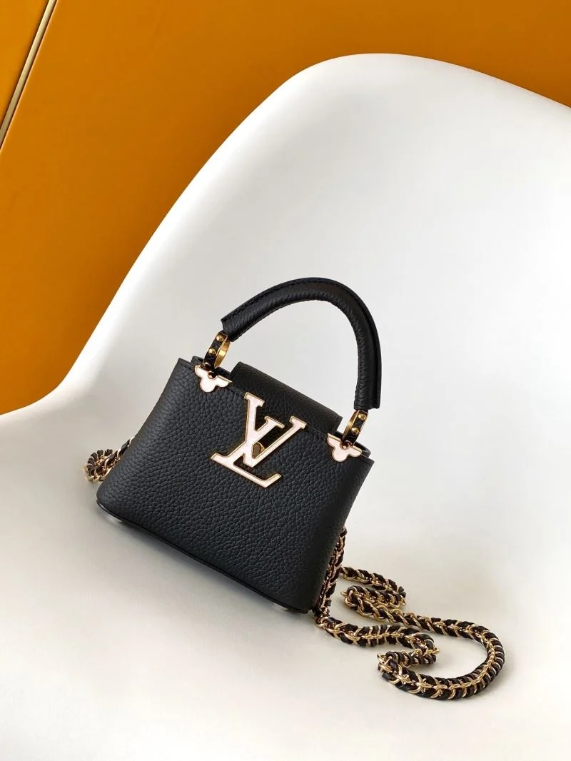 Snug Louis Vuitton Capucines BB Bags 42929