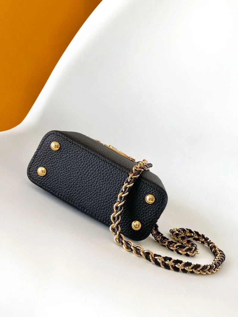 Snug Louis Vuitton Capucines BB Bags 42929