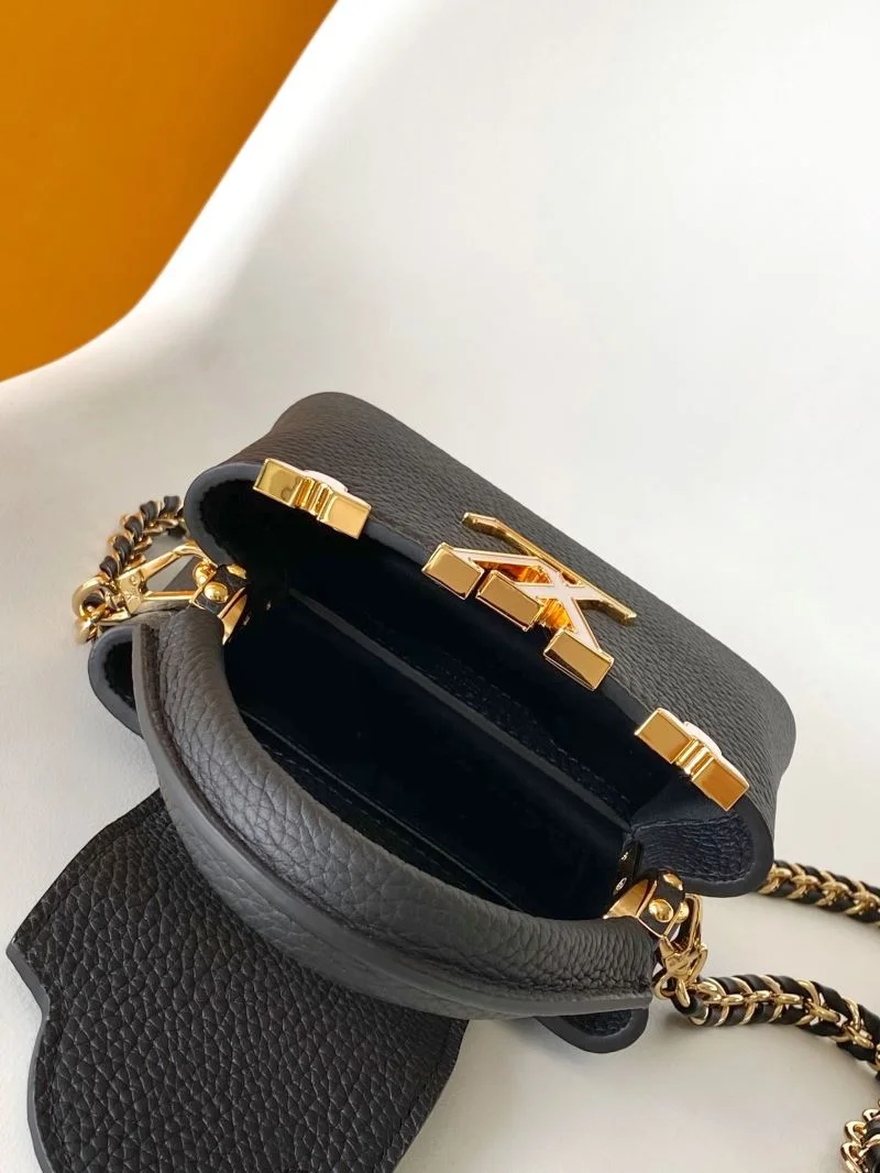 Snug Louis Vuitton Capucines BB Bags 42929