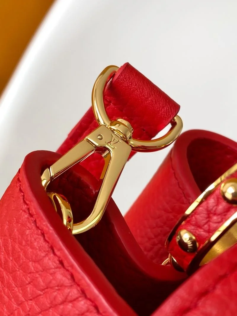 ComfortFit Louis Vuitton Capucines BB Bags 42913