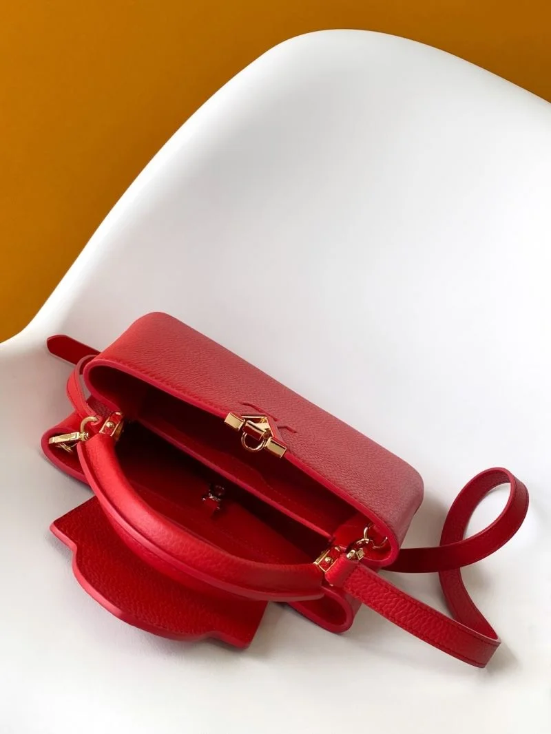 ComfortFit Louis Vuitton Capucines BB Bags 42913