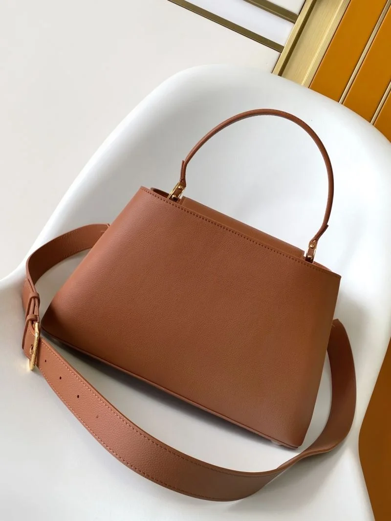 Supportive Louis Vuitton Capucines BB Bags 42944