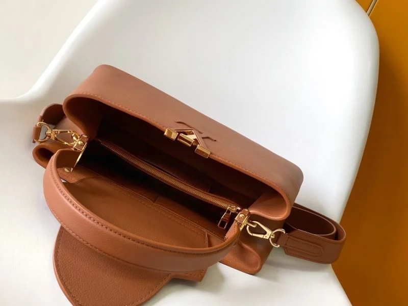 Supportive Louis Vuitton Capucines BB Bags 42944