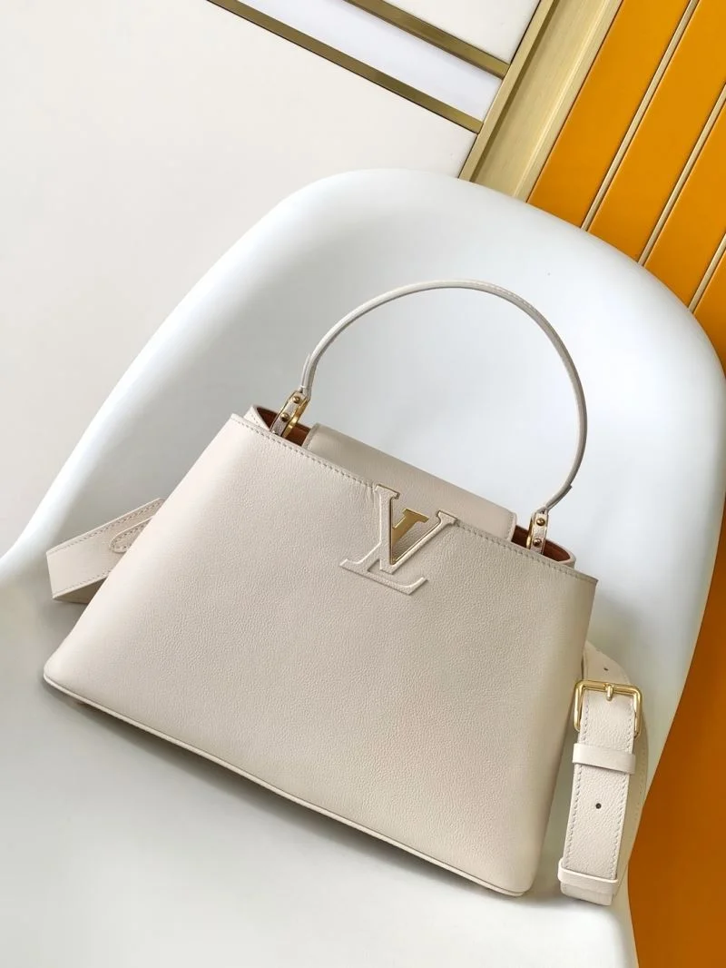 MoistureWicking Louis Vuitton Capucines BB Bags 42912