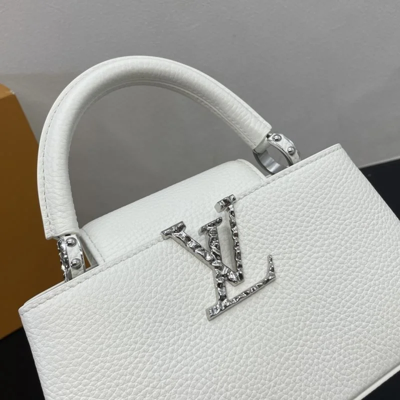 Louis Vuitton Capucines BB Bags FlexibleFit 41835