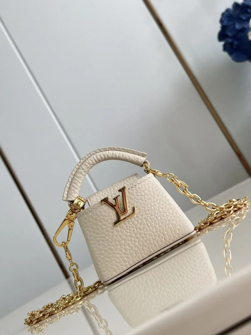 Louis Vuitton Capucines BB Bags Premium 41393
