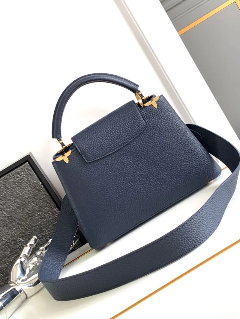 RelaxedFit Louis Vuitton Capucines BB Bags 41392
