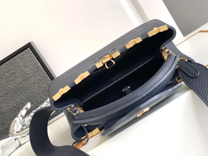 RelaxedFit Louis Vuitton Capucines BB Bags 41392