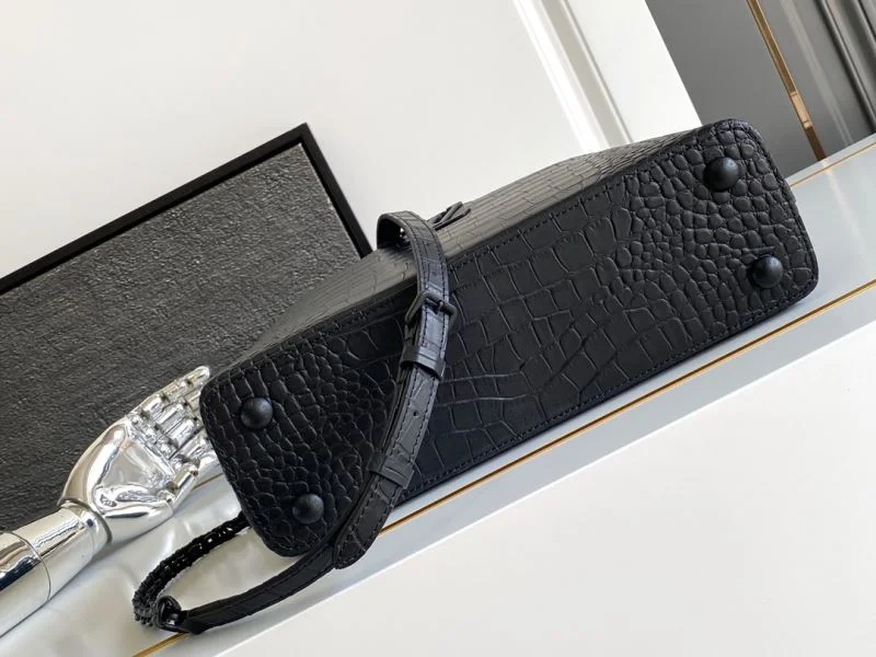 Upgraded Louis Vuitton Capucines BB Bags 41390