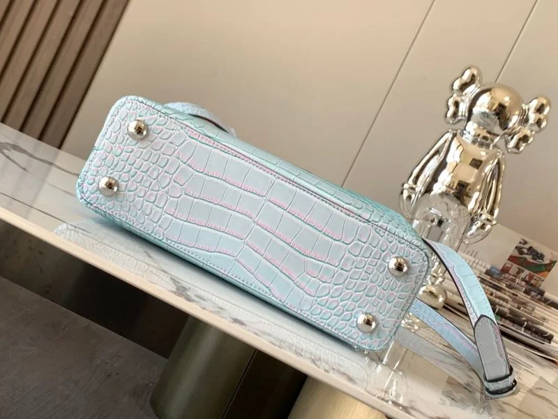 GoodFit Louis Vuitton Capucines BB Bags 41428