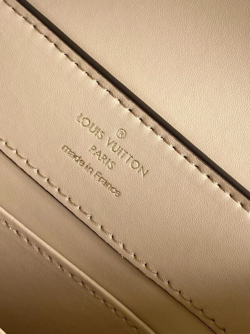 Louis Vuitton Capucines BB Bags SmartChoice 41389