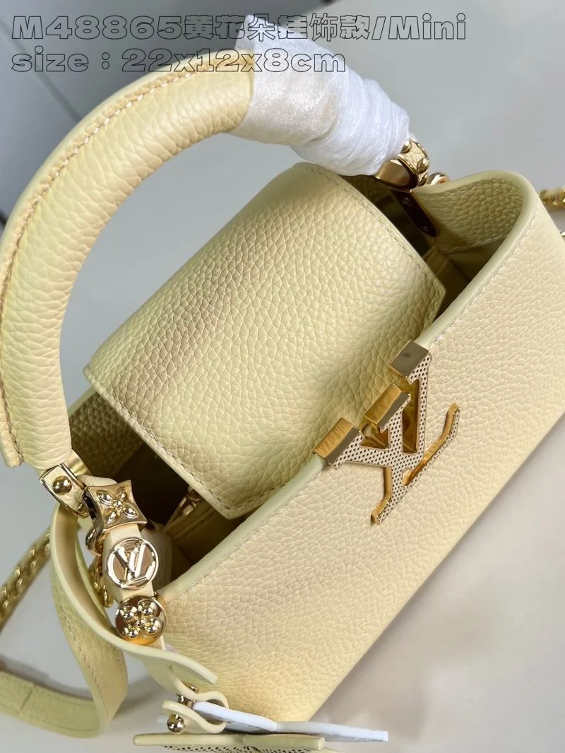 MoistureWicking Louis Vuitton Capucines BB Bags 41385