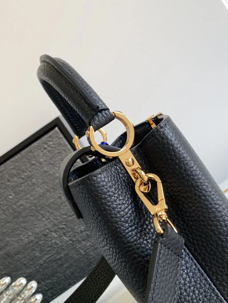 Louis Vuitton Capucines BB Bags Versatile 41374