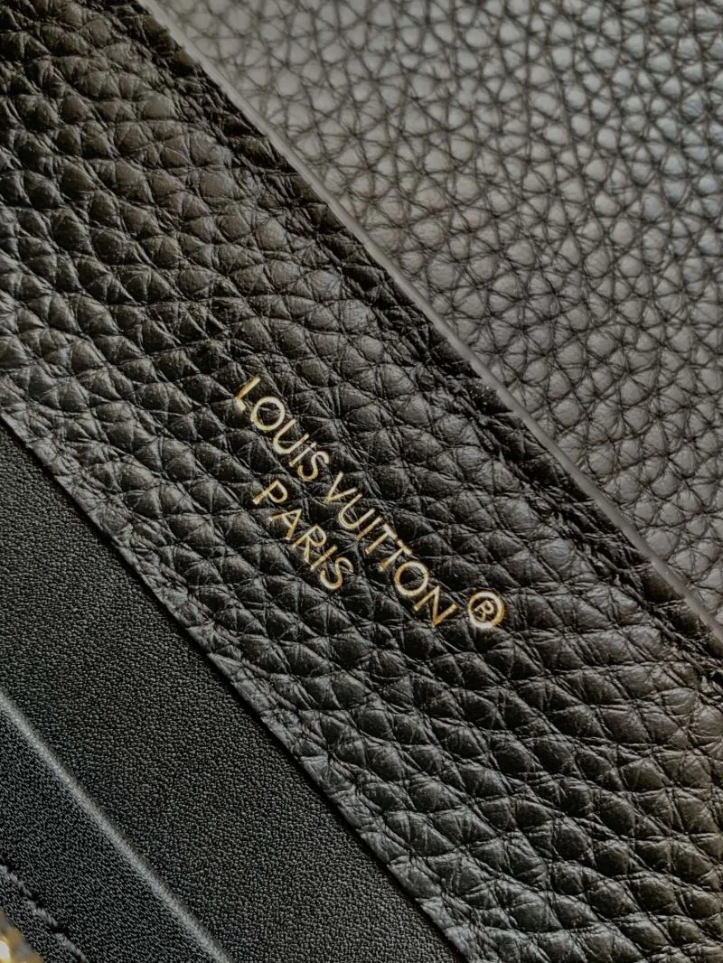 Louis Vuitton Capucines BB Bags Versatile 41374