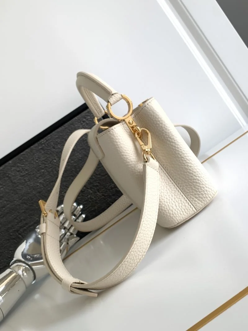 Durable Louis Vuitton Capucines BB Bags 41383